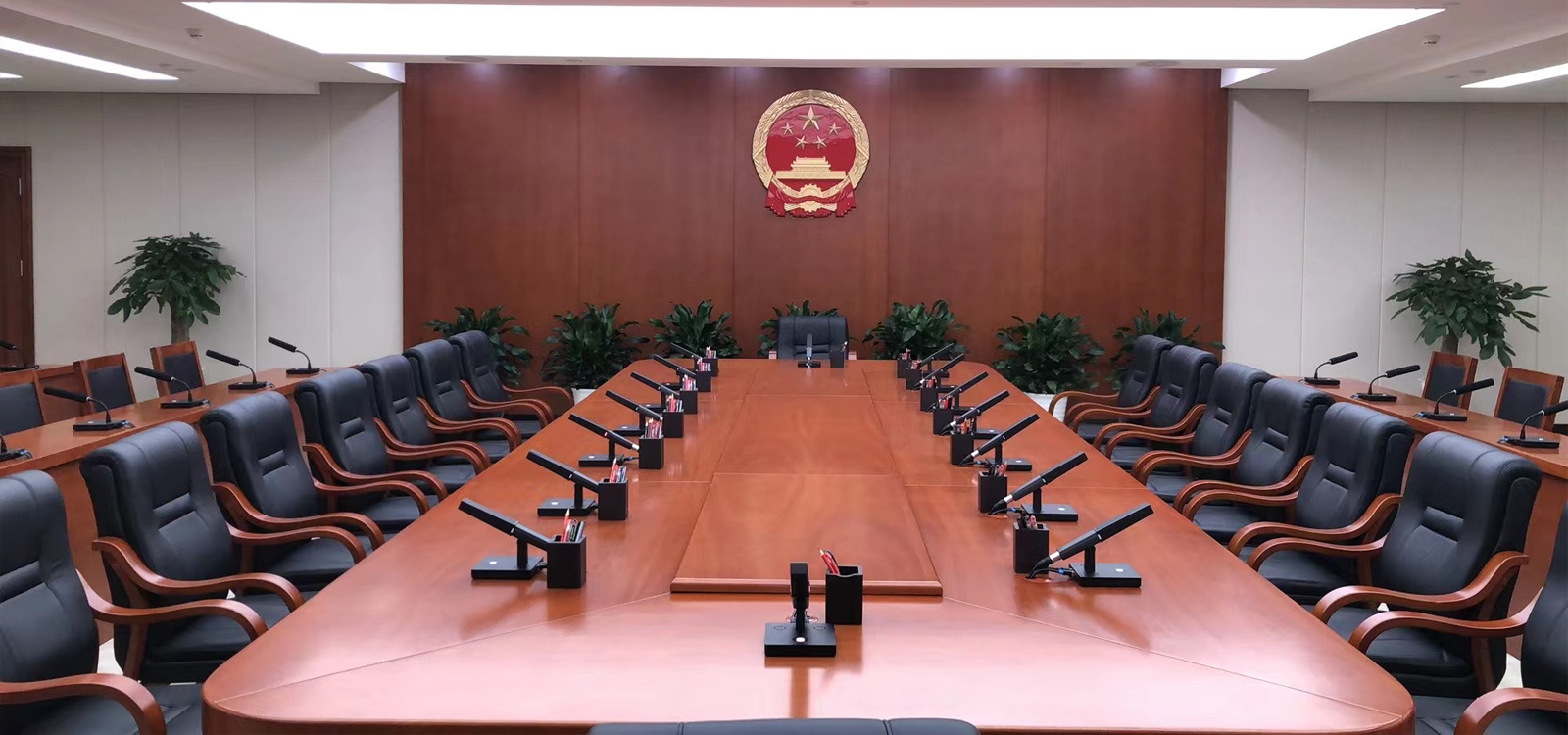 广安市政府
